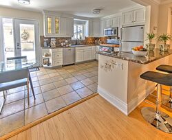 Kitchen_1640.jpg